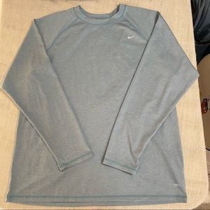 Nike Mens Long Sleeve Shirt